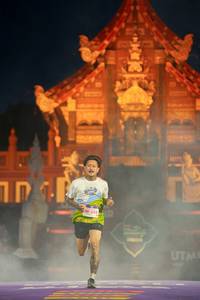 BIB: 368
                            <button type="button" onclick="openModal(22468267)" class="btn btn-primary btn-sm float-right btn-popup" data-toggle="modal" data-target=".modal-high-quality">
                        <i class="fas fa-shopping-cart"></i> Add to Cart
                    </button>
                                            <button type="button" onclick="isThisMe(22468267, true)" class="btn btn-success btn-sm float-right btn-popup btn-isme hidden" data-toggle="tooltip" data-placement="bottom" title="นี่คือรูปของคุณใช่ไหม คลิกที่นี่เพื่อเอาเข้าอัลบั้ม">
                        <i class="fas fa-plus"></i> Add to album
                    </button>
                    <button type="button" onclick="isThisMe(22468267, false)" class="btn btn-warning btn-sm float-right btn-popup btn-isnotme hidden">
                        <i class="fas fa-ban"></i> Remove from album
                    </button>